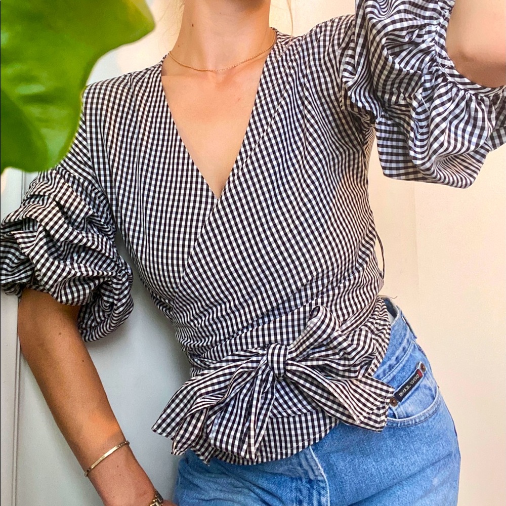 Black and White Boston Proper Puff Sleeve Tie Wrap Around Shirt